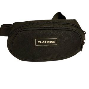 Dakine hip pack